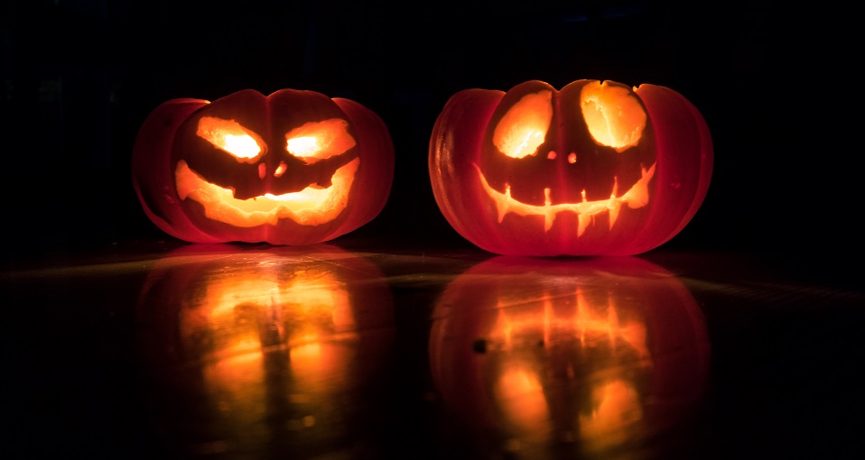 Cum să petreci Halloweenul cel mai bine? Noi te vom sfătui