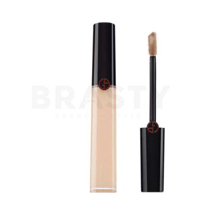 Armani (Giorgio Armani) Power Fabric Concealer 1 machiaj pentru o piele luminoasă și uniformă 6 ml