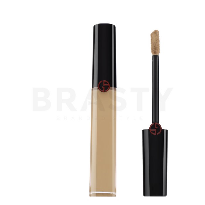 Armani (Giorgio Armani) Power Fabric Concealer 4,5 machiaj pentru o piele luminoasă și uniformă 6 ml