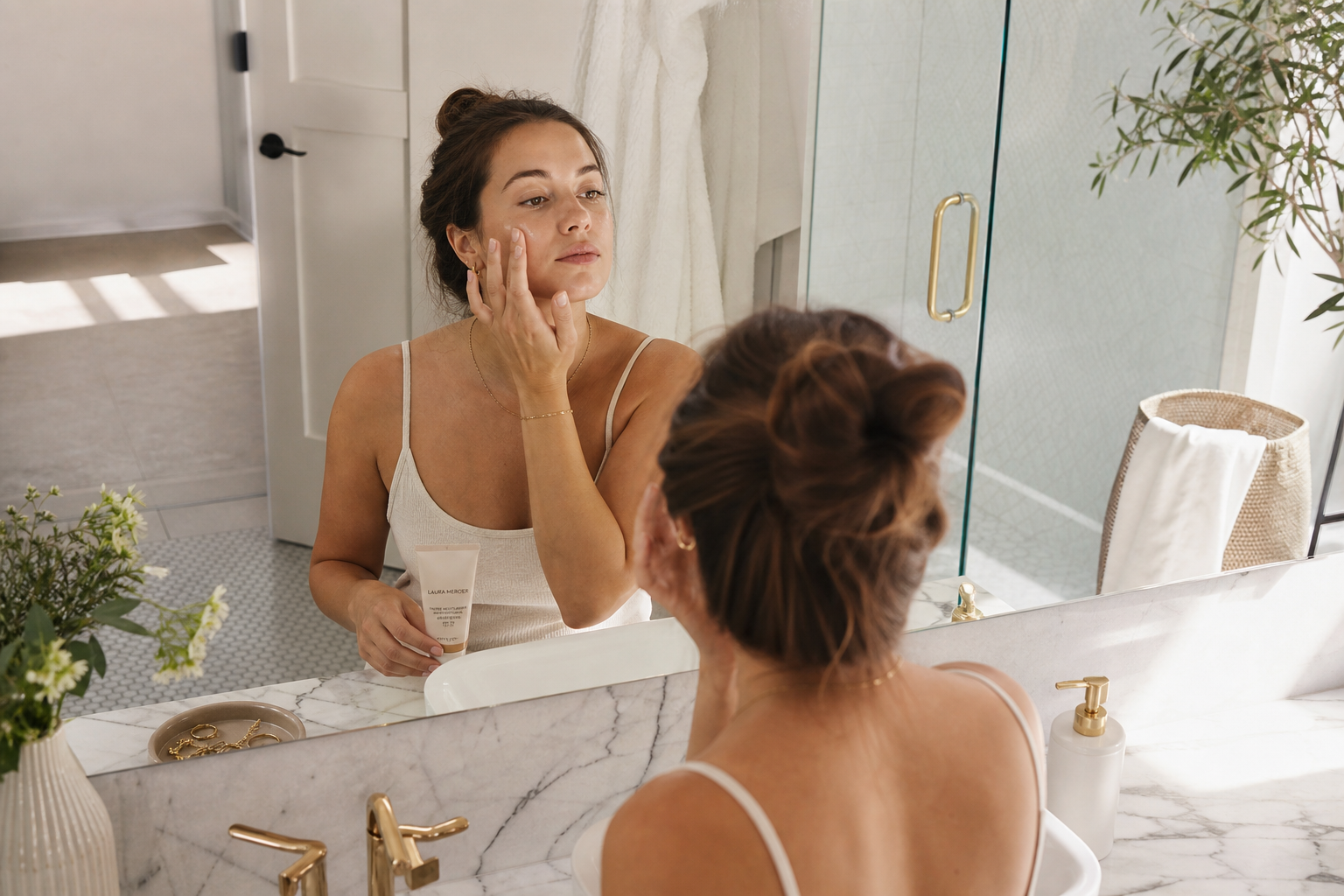 5 branduri de SPF colorat care merită atenția